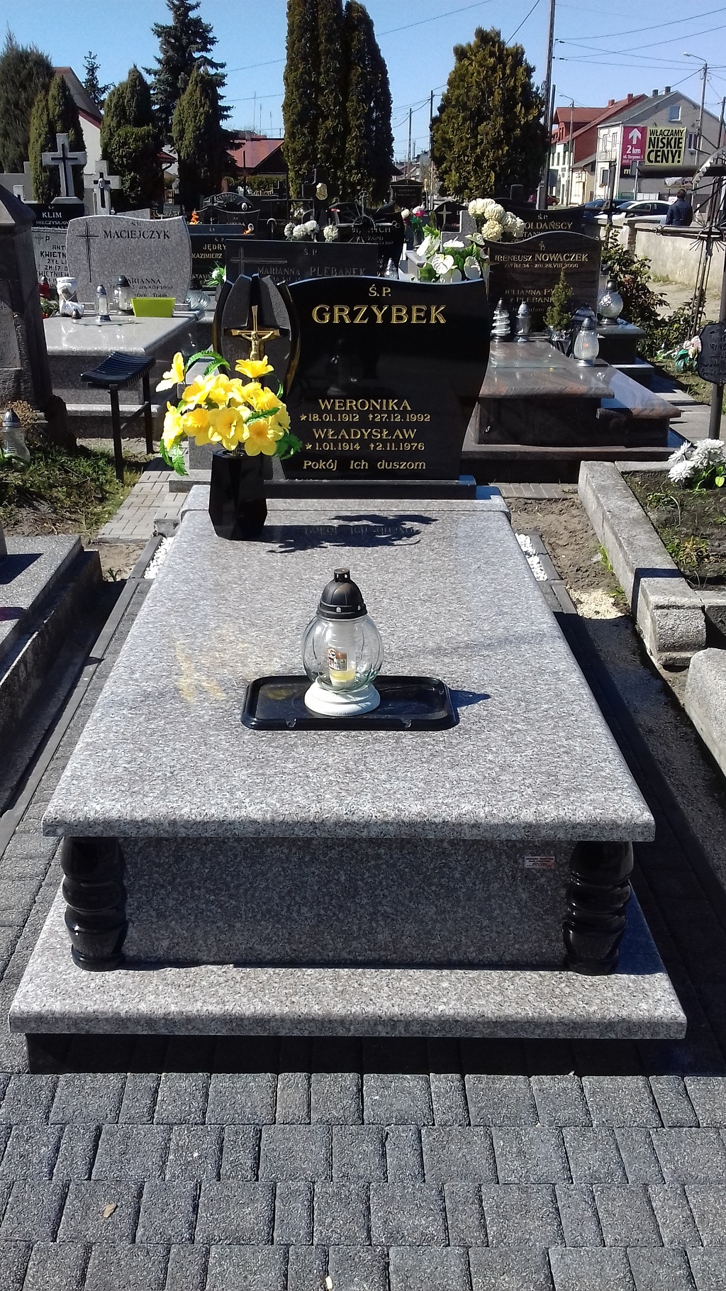 Weronika Grzybek 1912 Włoszczowa - Grobonet - Wyszukiwarka osób pochowanych